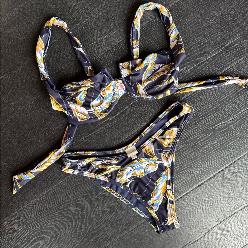 L SPACE BIKINI SET